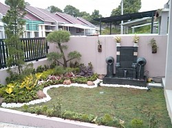 Rumput & Tanaman hias Taman