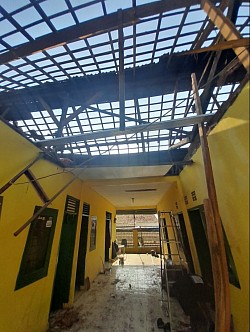 KERJA SAMPINGAN  Hasil s/d Jutaan Telp : 0 8 1 2 8 0 3 5 0 0 5 0 (WA) M U L T I   S O L U S I  https://multisolution.simdif.com Kami Mengerjakan : Jasa Rancang Bangun & Renovasi Rumah, Kantor, Ruko, Toko, Gudang + INTERIOR, EXTERIOR & AUTOMATION  ( Partisi Kaca / Gypsum/ Kayu, Kitchen Set, Lemari, rak, meja, kursi, Rolling Door, Folding Gate, Rolling Grille, Jasa Service Rolling Door Panggilan, jasa service folding gate panggilan, Jasa instalasi kabel listrik, Jasa instalasi Kabel Telepon, jasa instalasi kabel data / LAN / FO, Neon Box, Neon Sign, Sign Letter, Huruf timbul, Papan Reklame, Branding Logo, AC Split Central, Pintu Kaca, Pintu  Otomatis, Pagar, Teralis, Canopy, Pintu lipat besi / alumunium, kusen aluminium, Pintu alumunium, jendela aluminium, IT, LAN, Server, WIFI, IOT, Website, CCTV, PABX, Finger Print, Door Acces, Projector, Video Conference, Videotron, Video Wall, SALES BOOSTER, dll ) 🙏😊 BEST PRICE  BEST SOLUTION